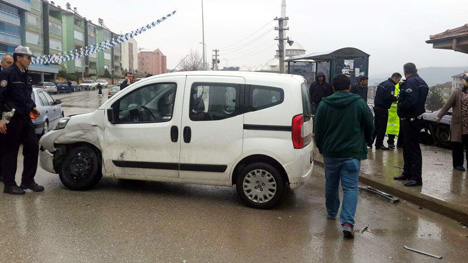 karabuk’te-trafik-kazasi-1i-agir-2-yarali-1.jpg karabuk’te-trafik-kazasi-1i-agir-2-yarali-1.jpg