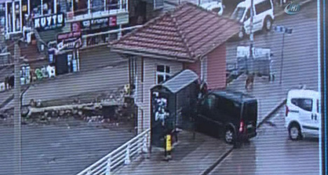 karabuk’te-trafik-kazasi-1i-agir-2-yarali-3.jpg karabuk’te-trafik-kazasi-1i-agir-2-yarali-3.jpg