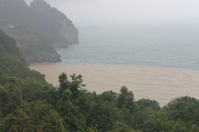 karadeniz-iki-renk-oldu-(3).jpg