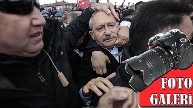 kemal-kilicdaroglu’na-sehit-cenazesinde-saldiri.jpg