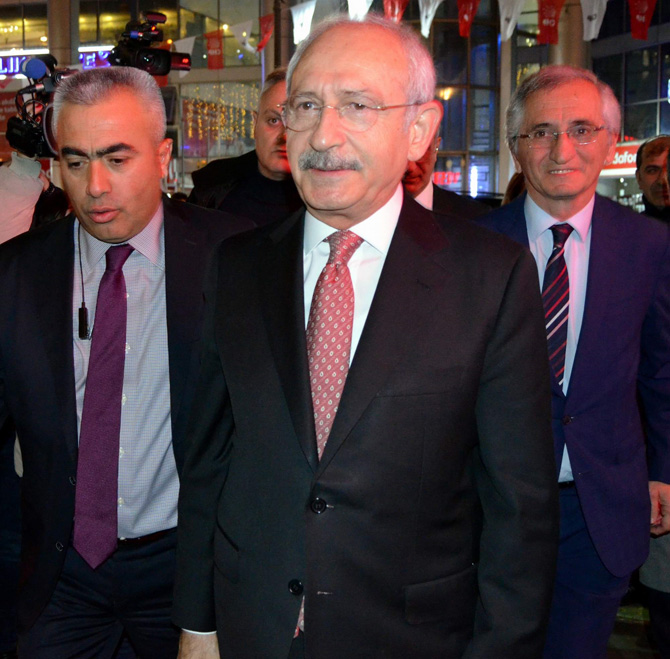 kemal-kilicdaroglu-trabzonda-3-001.jpg
