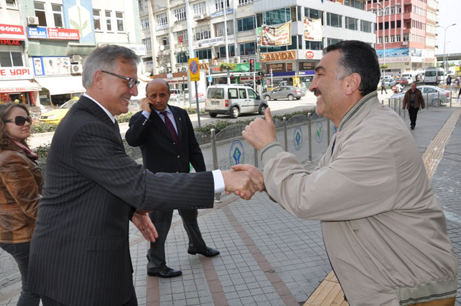 kenan-biyik-secim-ziyaretlerinde-7.jpg kenan-biyik-secim-ziyaretlerinde-7.jpg