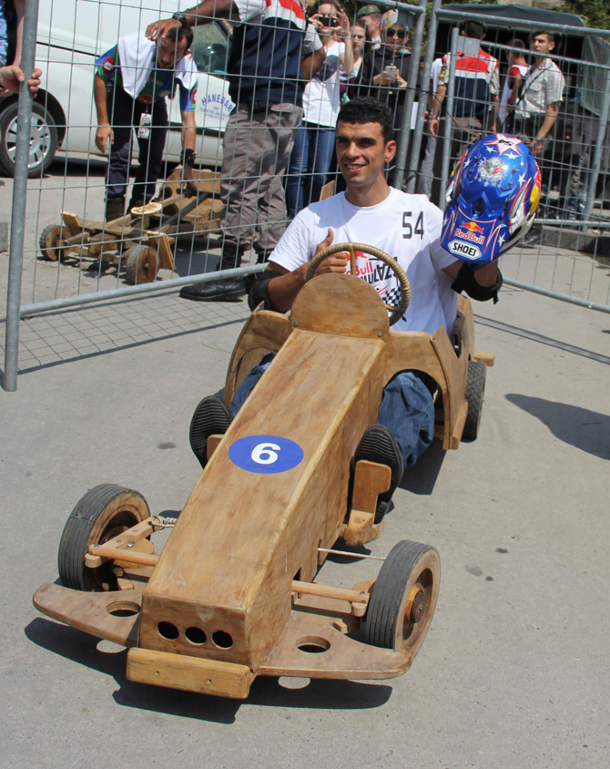 kenan-sofuoglu-rizede-formulaz-yarisina-kaitldi.jpg kenan-sofuoglu-rizede-formulaz-yarisina-kaitldi.jpg