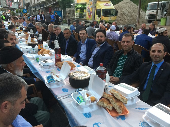 kendirli-belediyesinden-2-bin-kisilik-sokak-iftari-(2).jpg