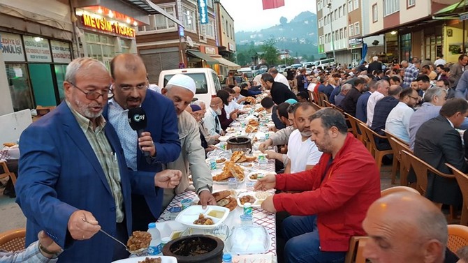kendirli-geleneksel-iftar-programina-yogun-ilgi--(4).jpg