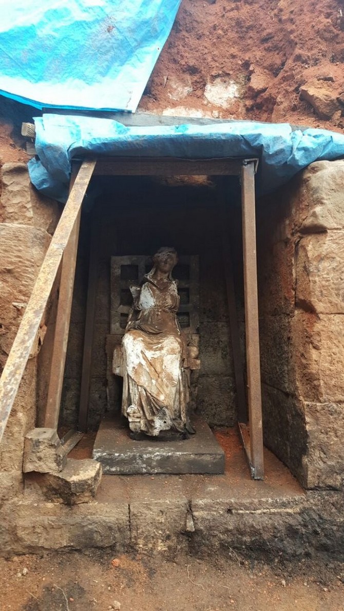 kibele’yi-10-bin-kisi-ziyaret-etti-(3).jpg