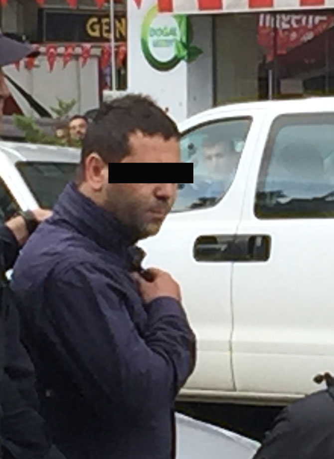 kilicdaroglu’na-rize’de-pankartli-protesto-1.jpg kilicdaroglu’na-rize’de-pankartli-protesto-1.jpg