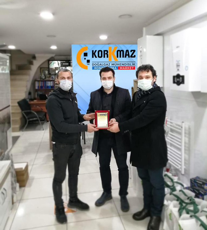 korkmaz-dogalgaz-muhendislik-en-basarili-dogalgaz-firmasi-secildi-3.jpg