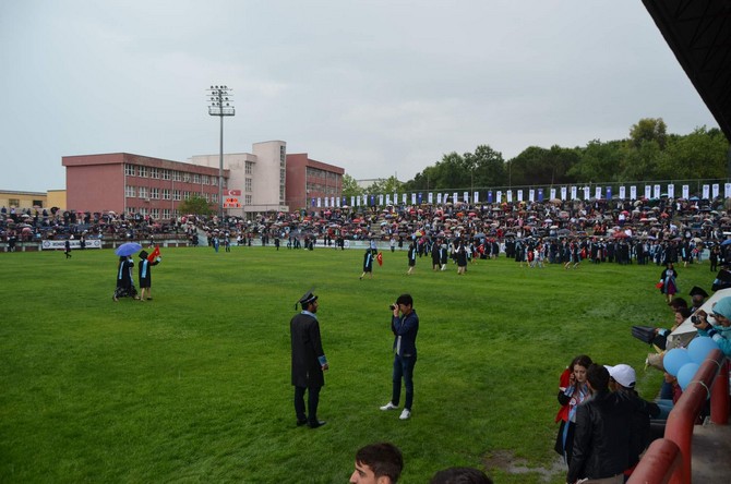 ktu’de-50-donem-mezuniyet-toreni-(8).jpg