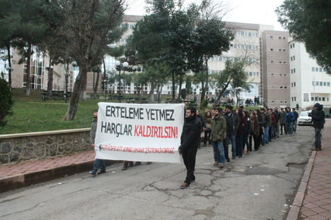 ktu’de-katlamali-harc-tepkisi-1.jpg ktu’de-katlamali-harc-tepkisi-1.jpg