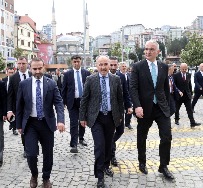 kultur-ve-turizm-bakani-mehmet-nuri-ersoy-rizede-6.jpg