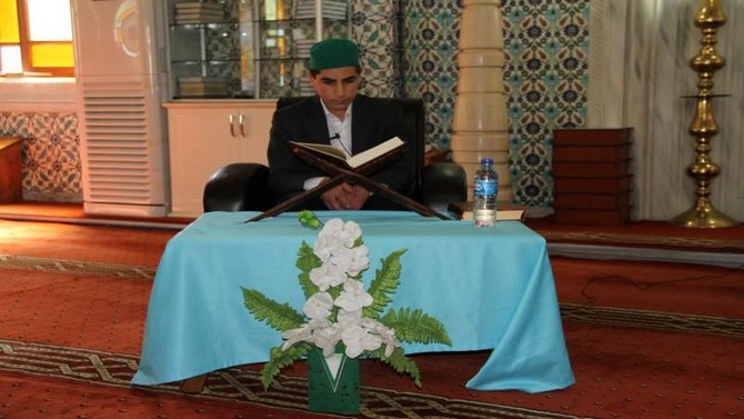 kur’an-i-kerimi-yuzunden-guzel-okuma-yarismasi-rize-il-finali-yapildi-(16).jpg