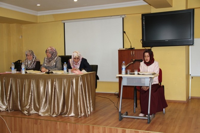 kuran-i-kerimi-yuzunden-guzel-okuma-yarismasi-rize-il-finali-yapildi-(3).jpg