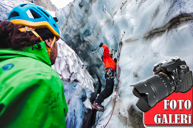 kuresel-isinmaya-dikkat-cekmek-icin-3-bin-km-yol-yapip-buzullara-tirmandilar-53.jpg