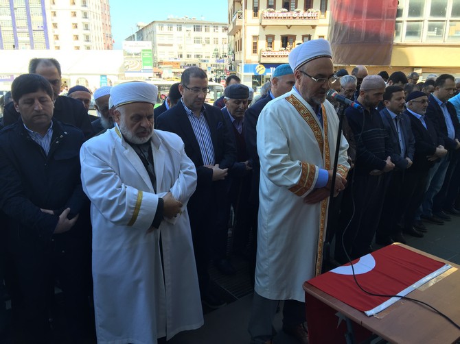 kursat-inan-icin-rizede-giyabi-cenaze-namazi-kilindi-(14).jpg