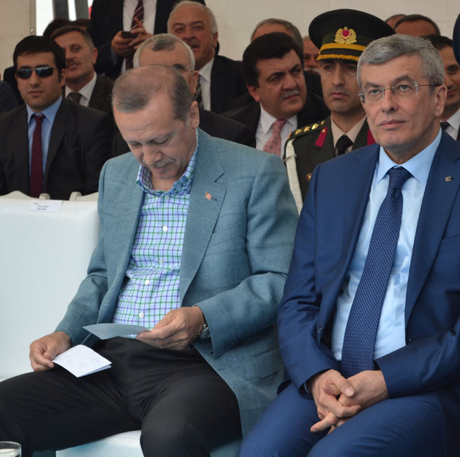 leyla-erdeniz-fotograf-erdogan2.jpg leyla-erdeniz-fotograf-erdogan2.jpg