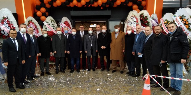 lider-market-rize’de-acildi-(7).jpg