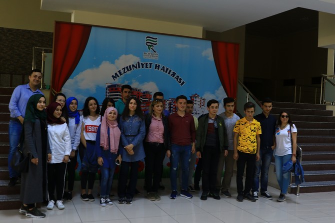 lise-ogrencileri-rteuyu-ziyaret-etti-(4).jpg
