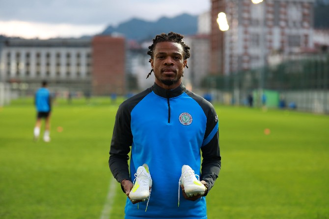 loic-remy-(1)-001.jpg
