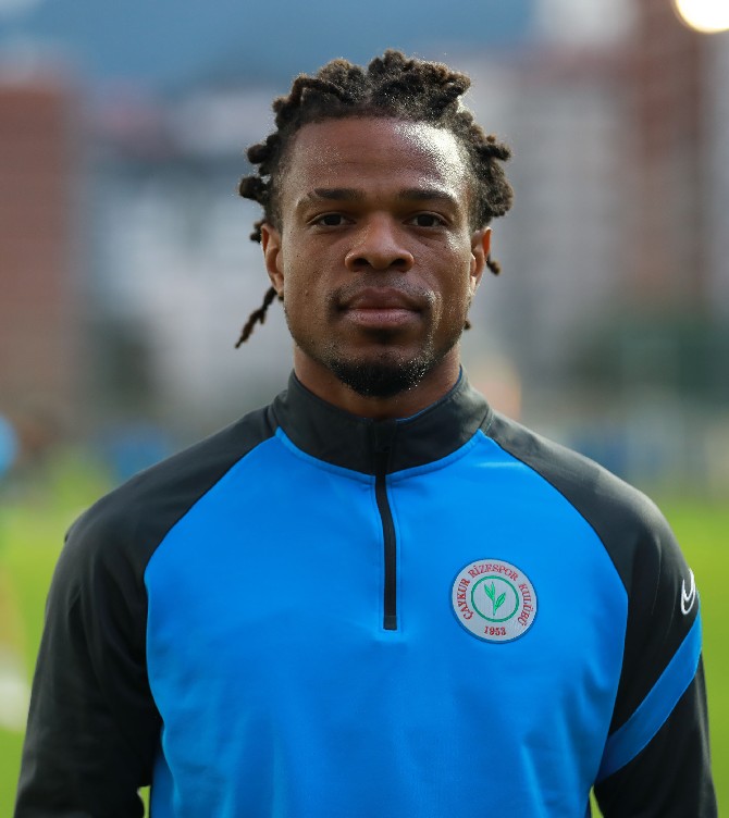 loic-remy-(2)-001.jpg