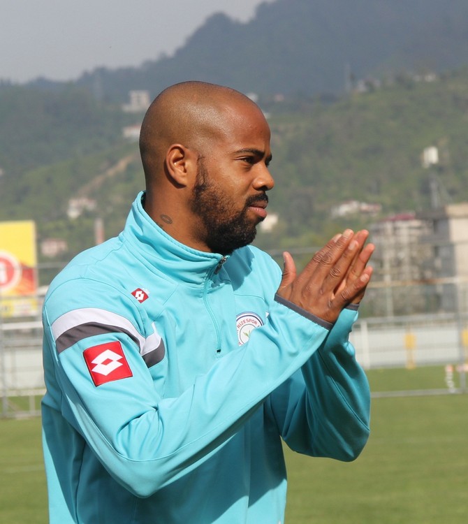 ludovic-sylvestre.jpg ludovic-sylvestre.jpg