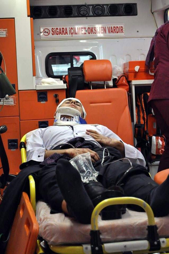 mactan-donen-hakem-ve-gozlemciler-kaza-yapti-1-olu,-4-yarali-2.jpg mactan-donen-hakem-ve-gozlemciler-kaza-yapti-1-olu,-4-yarali-2.jpg