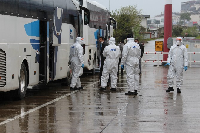 makedonya’dan-270-kisi-trabzon’a-getirildi-(3).jpg
