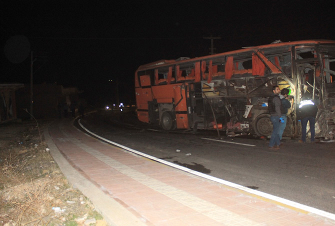 mardinde-askere-hain-tuzak!-1-sehit,-8-yarali-1.jpg mardinde-askere-hain-tuzak!-1-sehit,-8-yarali-1.jpg