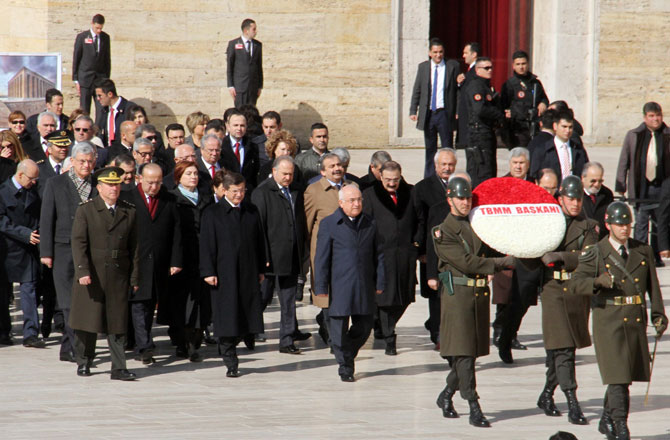 meclis-anitkabir’de-1.jpg