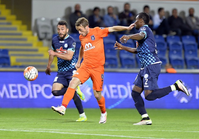 medipol-basaksehir-rizespor-(13).jpg