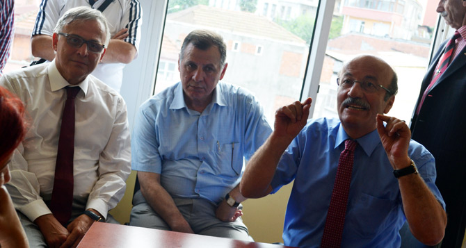 mehmet-bekaroglu-rizede-002.jpg mehmet-bekaroglu-rizede-002.jpg