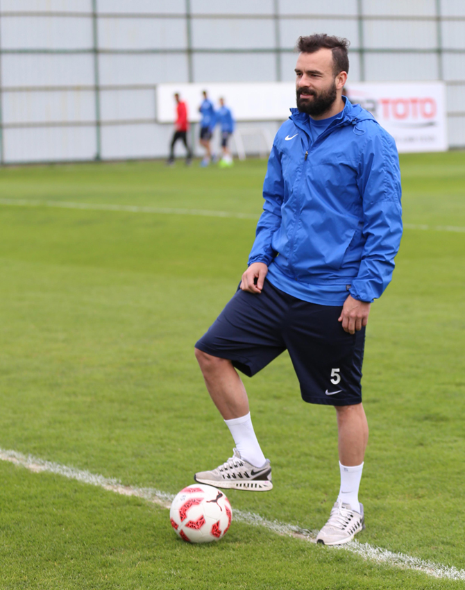 mehmet-uslu-rizespor.jpg