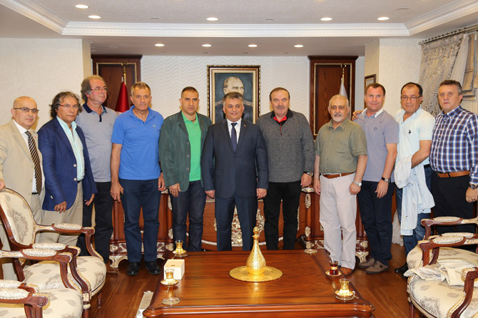 merkez-hakem-kurulu-rize’de1.jpg merkez-hakem-kurulu-rize’de1.jpg