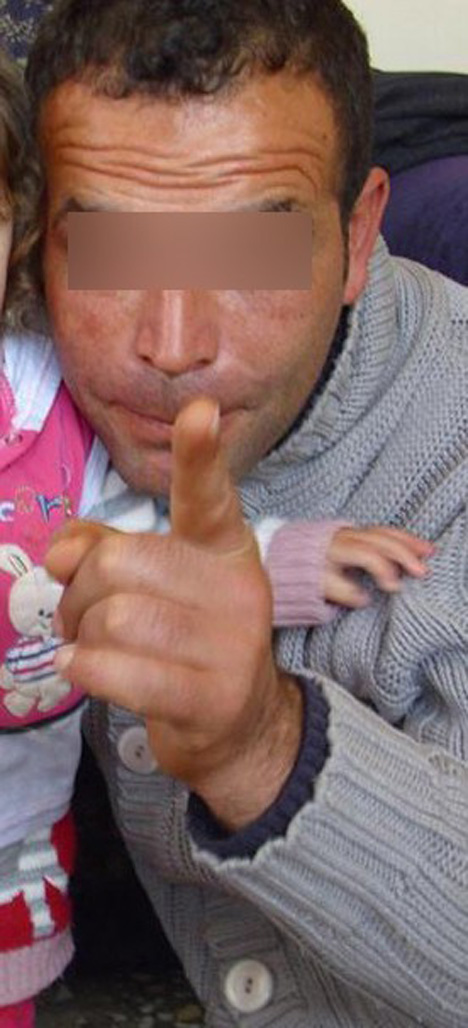 mersinde-bosanma-tartismasi-kanli-bitti-2-olu,-2-yarali-1.jpg mersinde-bosanma-tartismasi-kanli-bitti-2-olu,-2-yarali-1.jpg