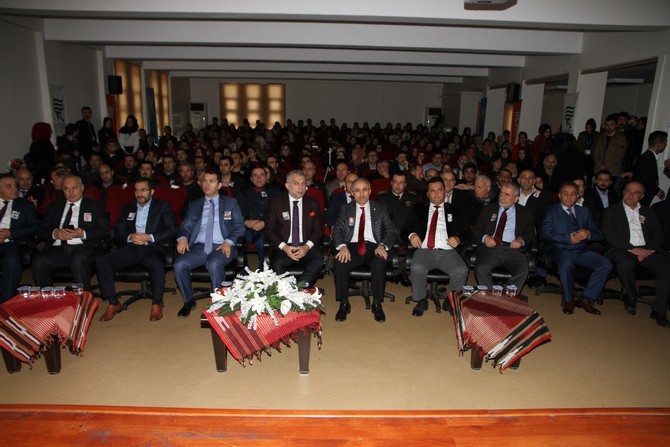 metin-kulunk,-recep-tayyip-erdogan-universitesi-egitim-fakultesinde-konferans-verdi-(3).jpg