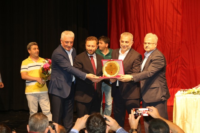 metin-rize-belediyesinin-15-temmuz-konferansina-katildi-(10).jpg
