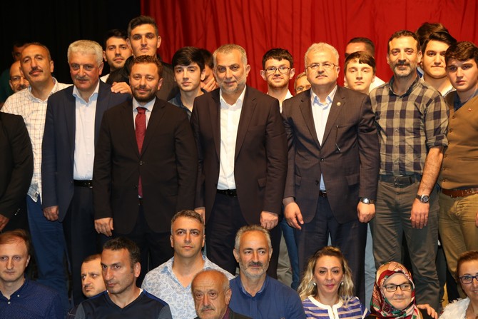 metin-rize-belediyesinin-15-temmuz-konferansina-katildi-(13).jpg