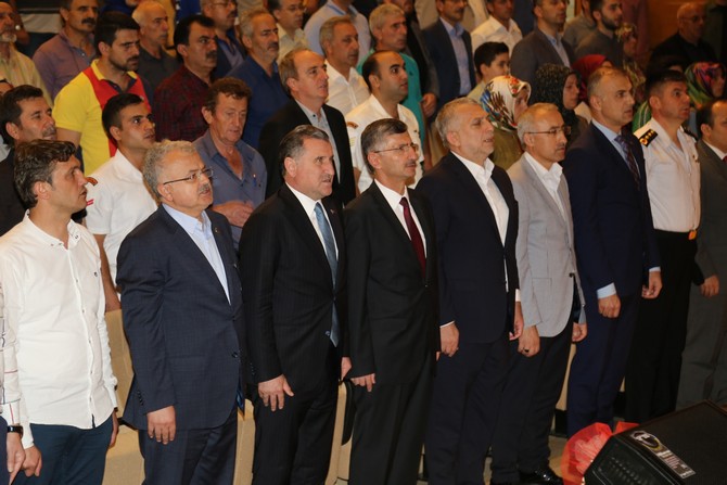 metin-rize-belediyesinin-15-temmuz-konferansina-katildi-(2).jpg