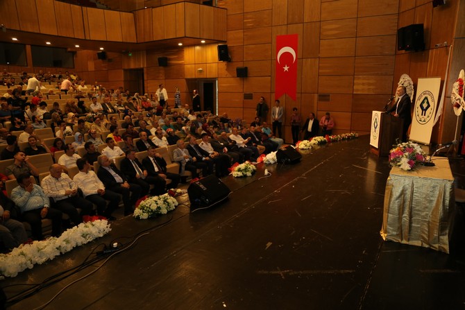 metin-rize-belediyesinin-15-temmuz-konferansina-katildi-(7).jpg