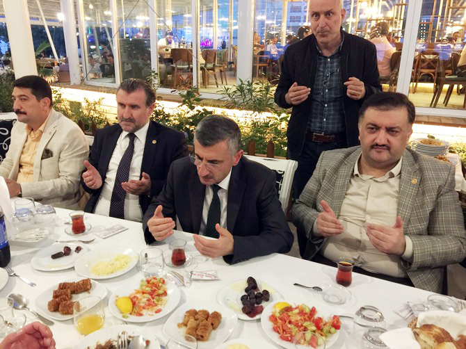 milletvekili-hasan-karal,-muhtarlarla-ve-basin-mensuplariyla-iftarda-bulustu-(11).jpg