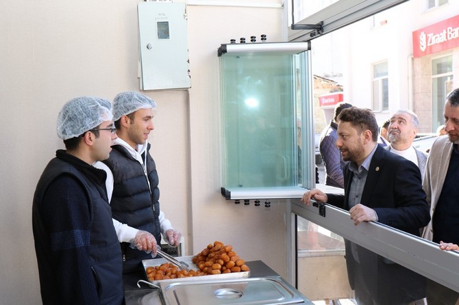 milletvekili-muhammed-avcidan-derepazarinda-ramazan-ziyareti-12.jpg
