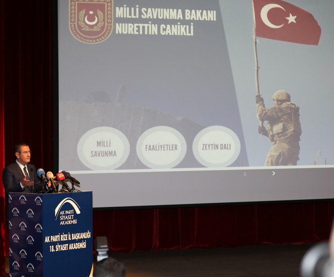 milli-savunma-bakani-nurettin-canikli-rize-recep-tayyip-erdogan-universitesinde-duzenlenen-18.-siyaset-akademisinin-acilis-torenine-katildi-(12).jpg