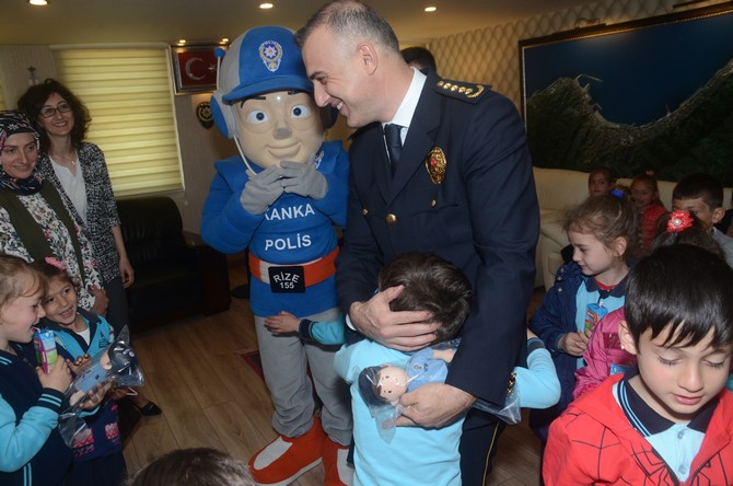 miniklerden-emniyet-muduru-altug-verdi’ye-ziyaret-(10).jpg