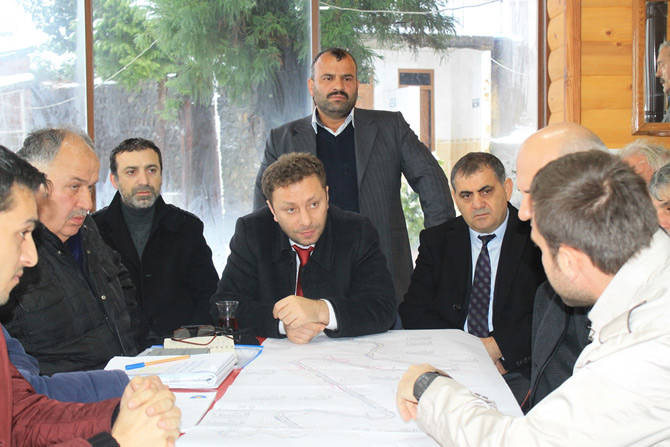 muhammed-avci-dagsu-mahallesindeki-yatirimlari-yerinde-inceledi-1.jpg muhammed-avci-dagsu-mahallesindeki-yatirimlari-yerinde-inceledi-1.jpg