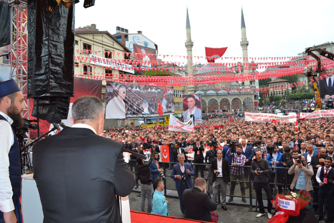 muhammed-gul-sedat-peker-8-001.jpg muhammed-gul-sedat-peker-8-001.jpg