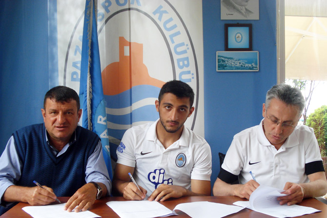 muhammet-emre-kalkan-pazarsporda1.jpg muhammet-emre-kalkan-pazarsporda1.jpg