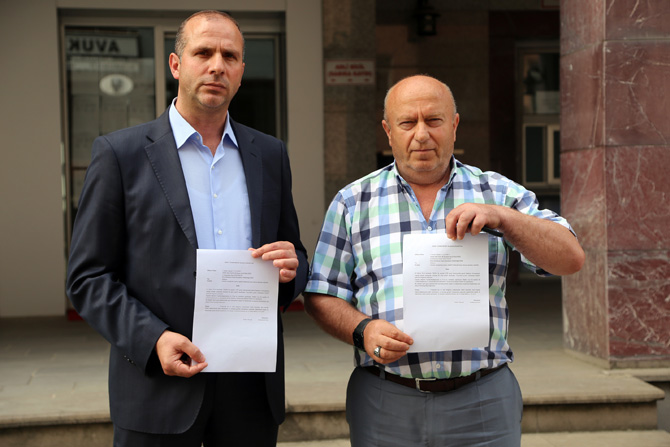 muhammet-kuk-selim-gunesli-2-001.jpg muhammet-kuk-selim-gunesli-2-001.jpg