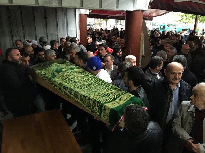 murvet-cillioglu-cenaze-toreni-(19).jpg