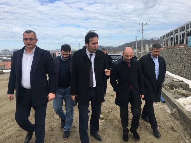 musiad-rize-sube-baskani-recep-taylan,-kalkandere’deki-rize-organize-sanayi-bolgesindeki-calismalarini-yerinde-inceledi-(2).jpg