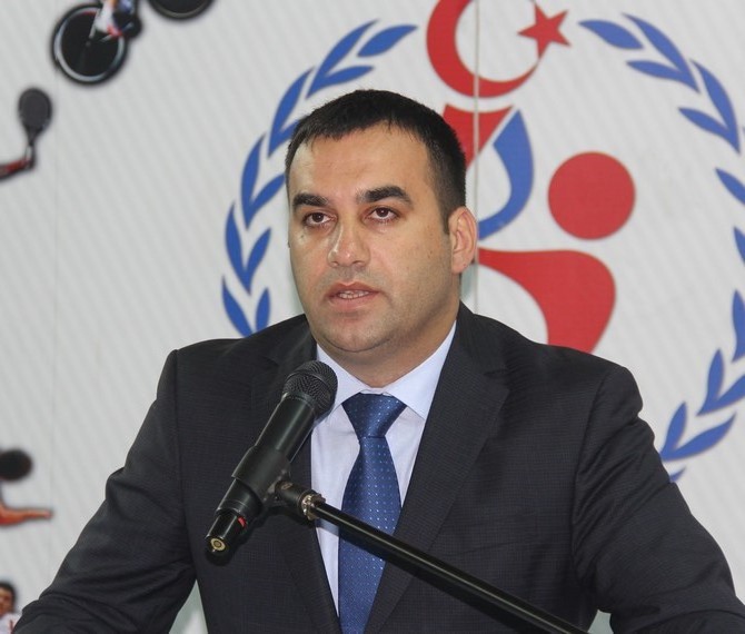 mustafa-celik-004.jpg
